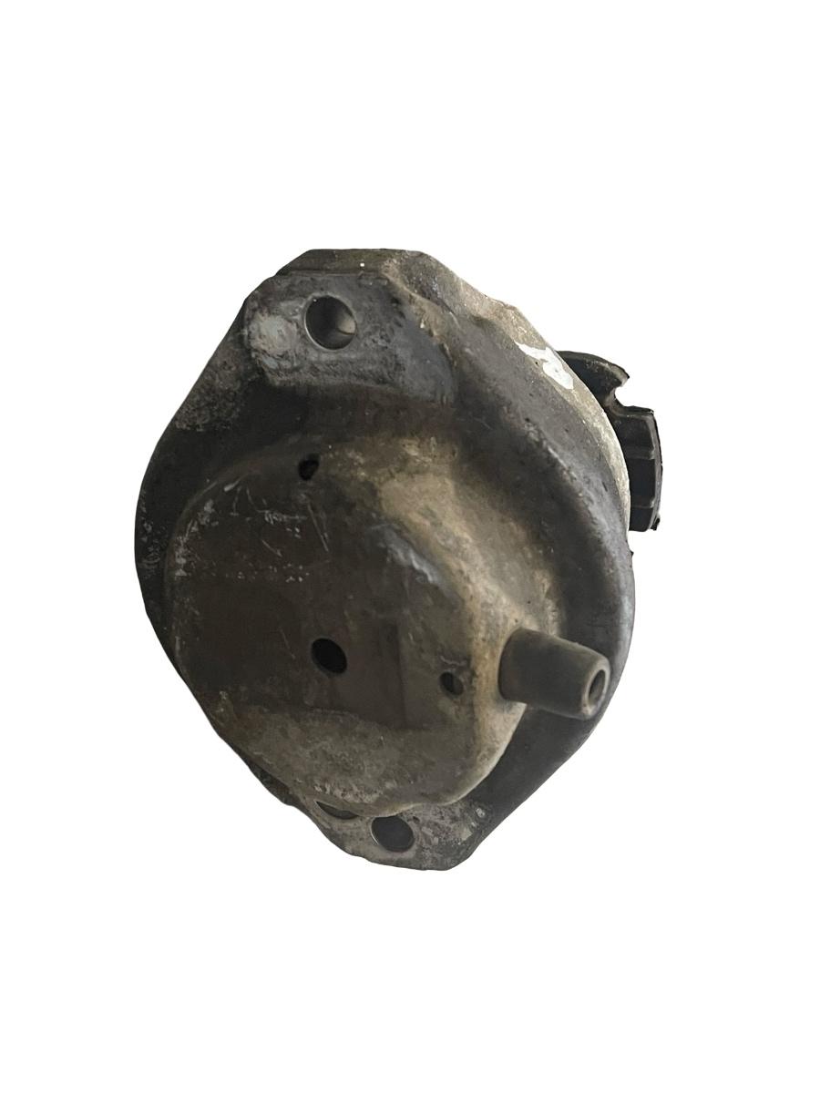 Suport tampon motor dreapta BMW 5 E60 2001 - 2010 2.0 520 d M47 D20 (204D4) – foto 2