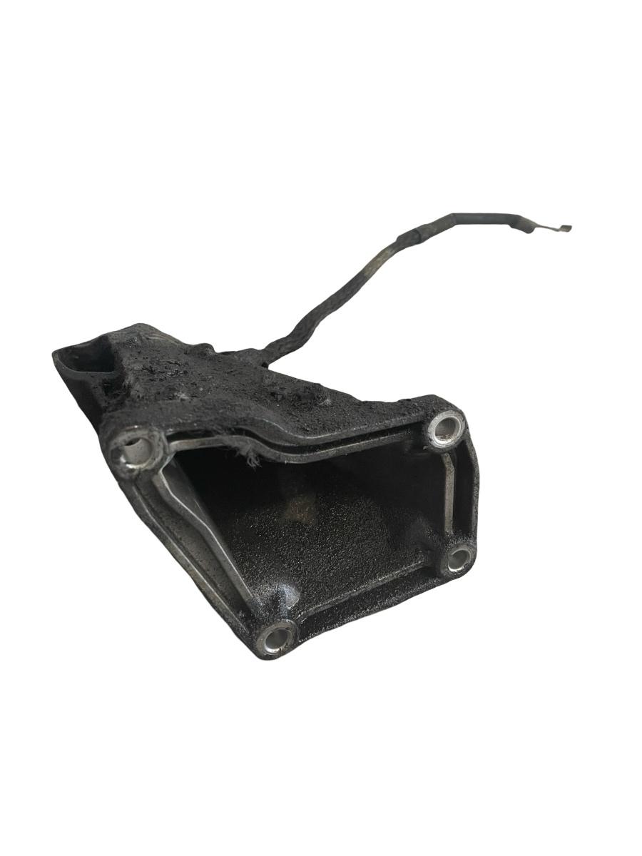 Suport motor dreapta BMW 5 E60 2001 - 2010 2.0 520 d M47 D20 (204D4) – foto 3