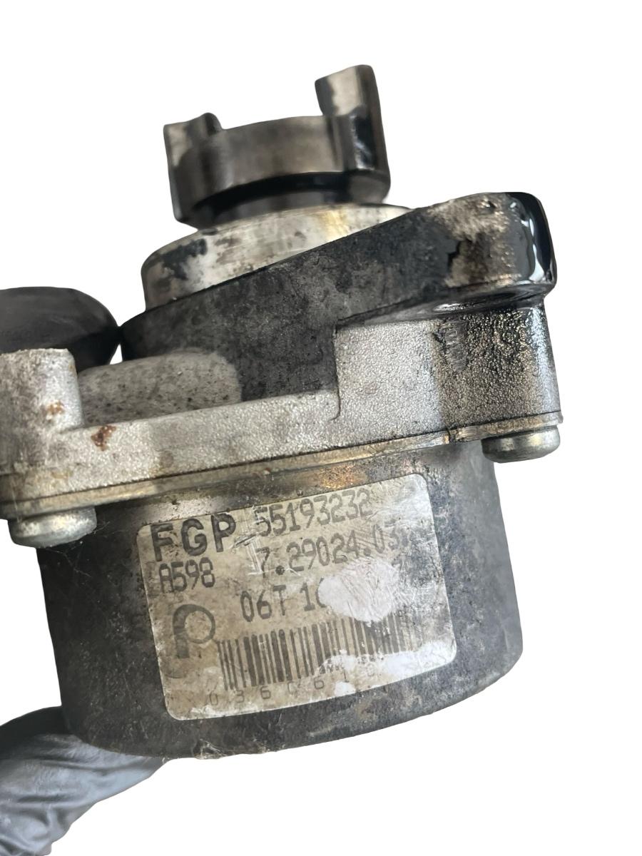 Pompa de vacuum OPEL MERIVA X03 2003 - 2010 1.3 CDTI Z 13 DTJ 55193232 – foto 2
