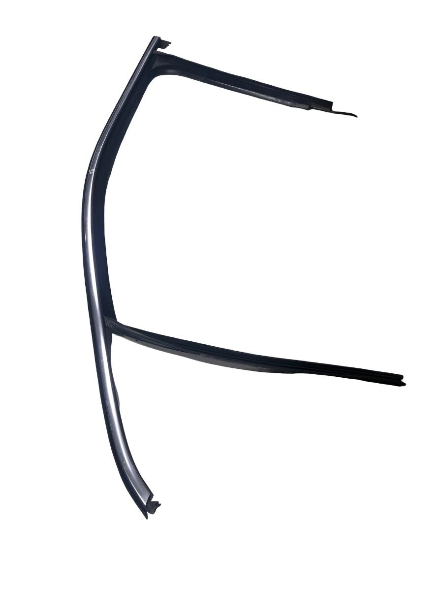 Cheder/Ornament geam portiera stanga fata VOLKSWAGEN Tiguan II R LINE Facelift [ 2020 - 2024 ] 5NA837431