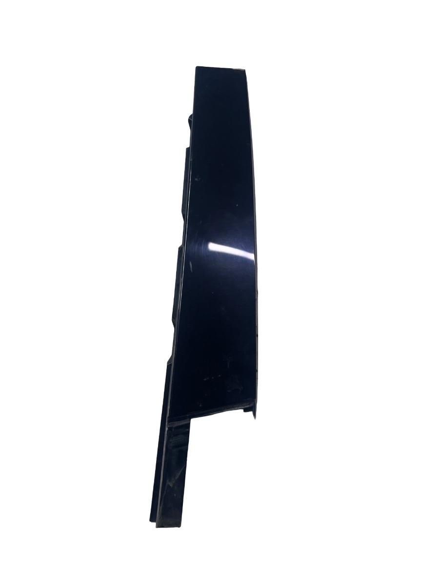 Ornamente portiera stanga fata VOLKSWAGEN Tiguan II Facelift  R line [ 2020 - 2024 ] 5NA837901C