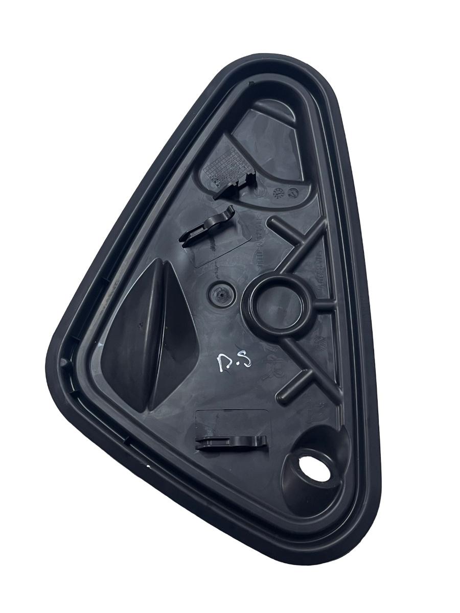 Ornament interior portiera dreapta spate VOLKSWAGEN Tiguan II Facelift [ 2020 - 2024 ] 5NA839916