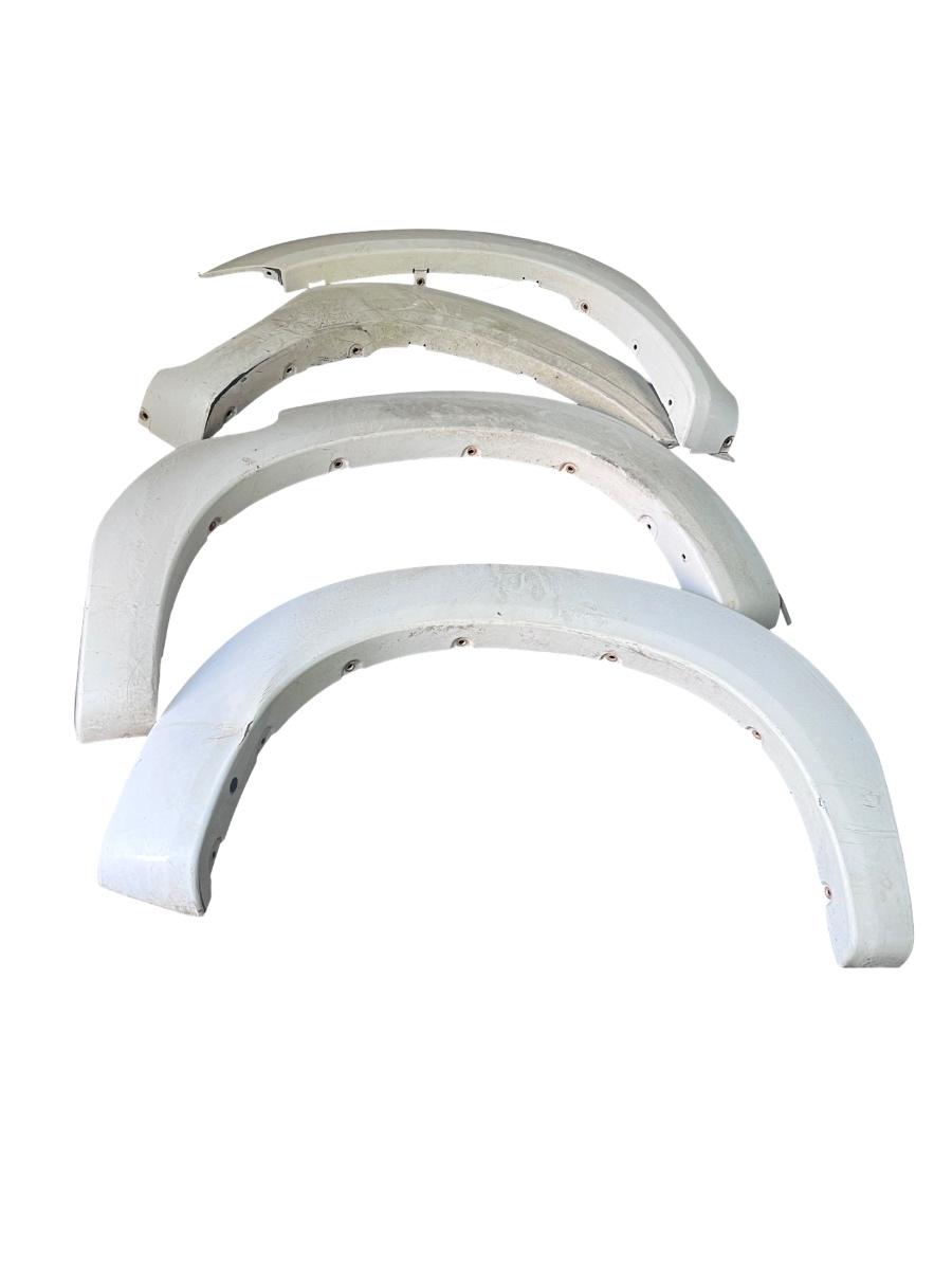SET BANODURI ARIPI TOYOTA HILUX VII Pickup _N1_, _N2_, _N3_ 2004 - >
