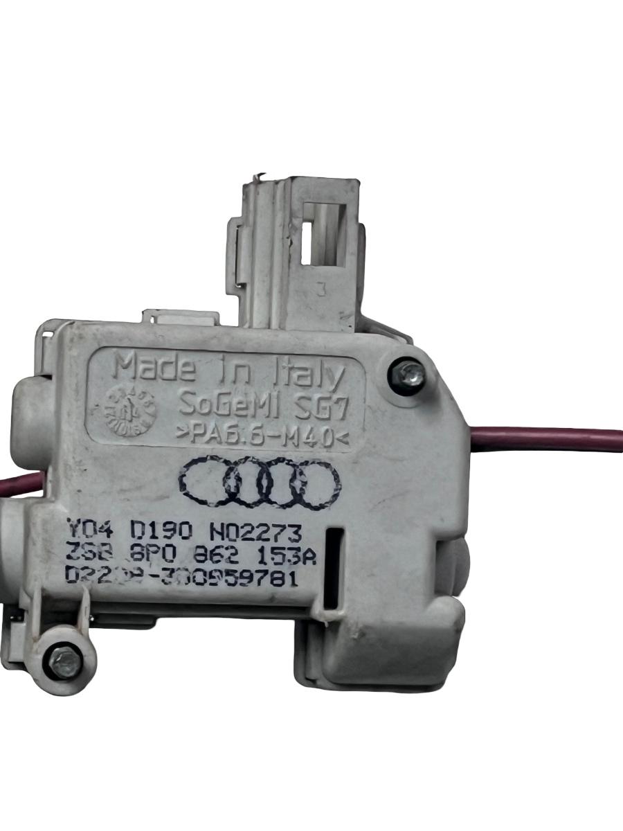 Motoras blocare usita rezervor combustibil AUDI A3 II 8P1 2003 - 2013 8P0862153A