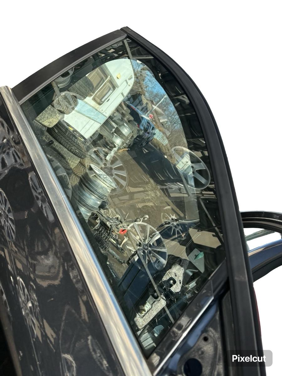 Geam portiera dreapta fata MERCEDES-BENZ C-CLASS W205 2013 - > – foto 2