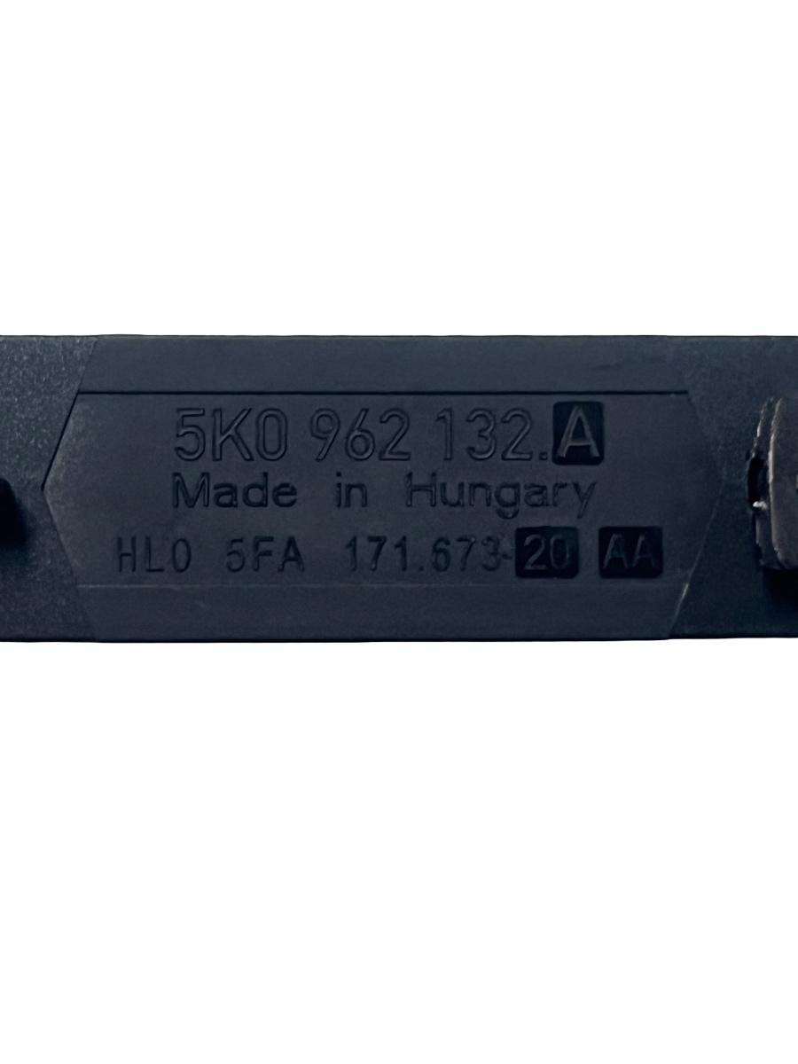 Amplificator Keyless VOLKSWAGEN Tiguan II Facelift [ 2020 - 2024 ] 5K0962132A – foto 3