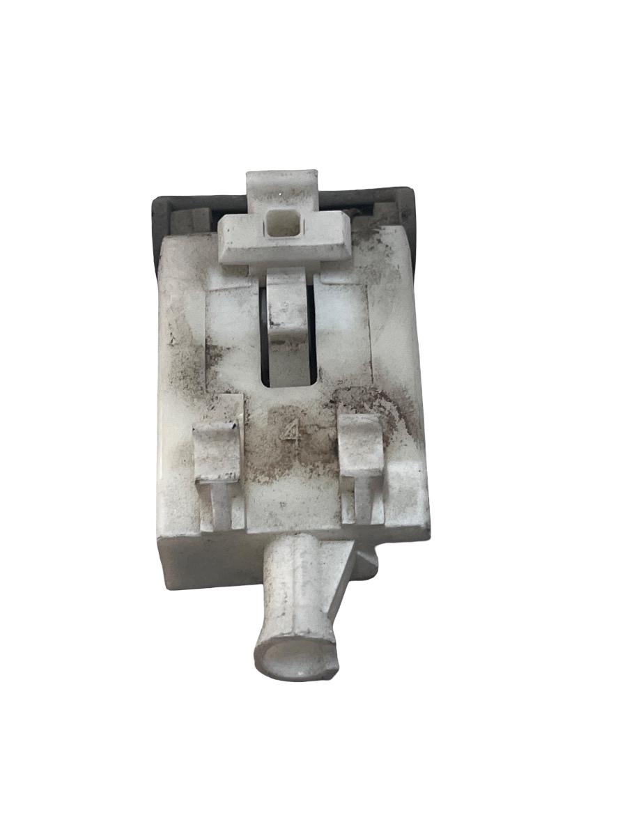 Buton deschidere usita rezervor TOYOTA HILUX VII Pickup _N1_, _N2_, _N3_ 2004 - > – foto 2
