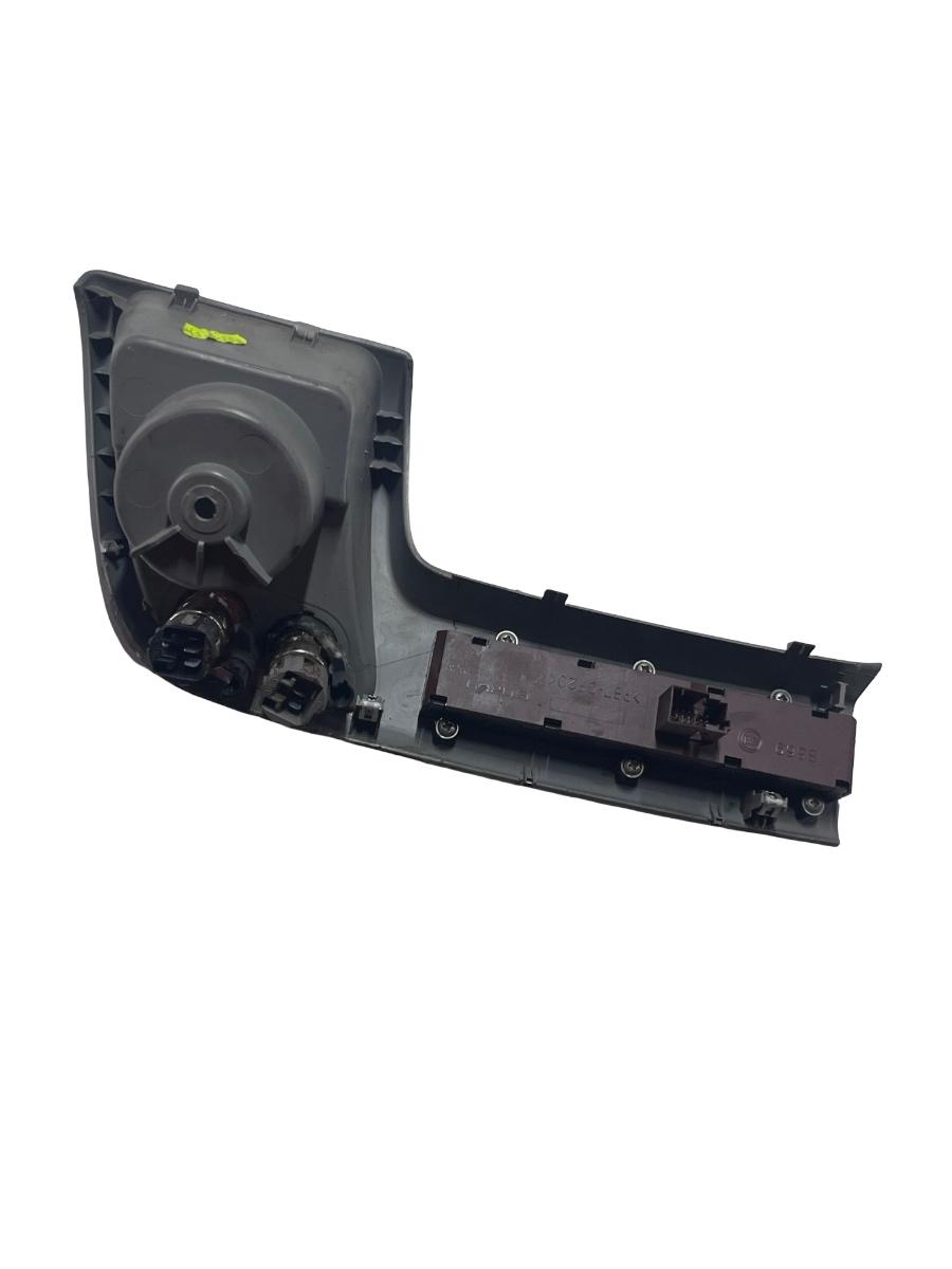 Panou butoane  + suport pahar  PEUGEOT BOXER Box 2006 - > 1308183070 – foto 2