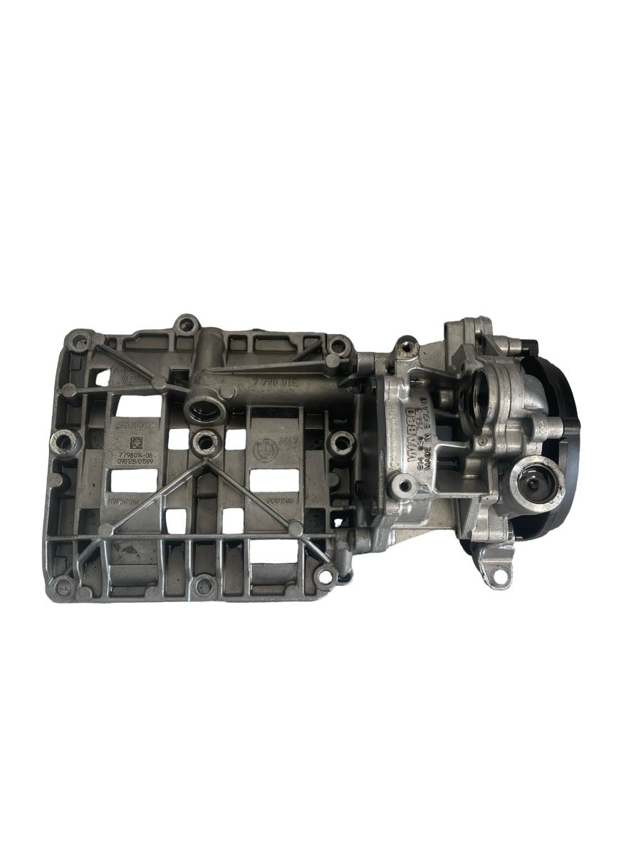 Pompa de ulei BMW X1 I E84 2009 - 2015 2.0 xDrive 20 d N47 D20 C 7798014
