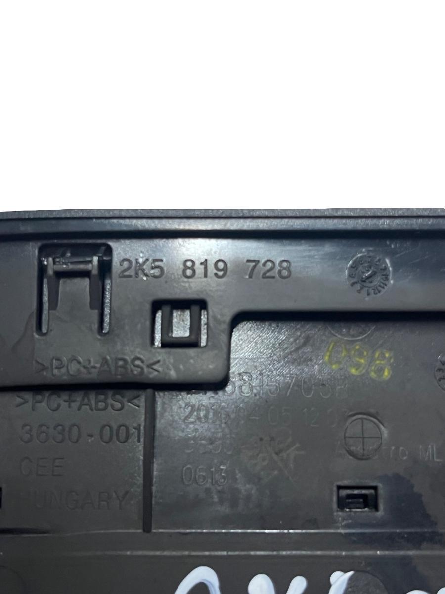 Grila de ventilatie bord centrala VOLKSWAGEN CADDY IV Box SAA, SAH 2015 - > 2K5819728 – foto 2