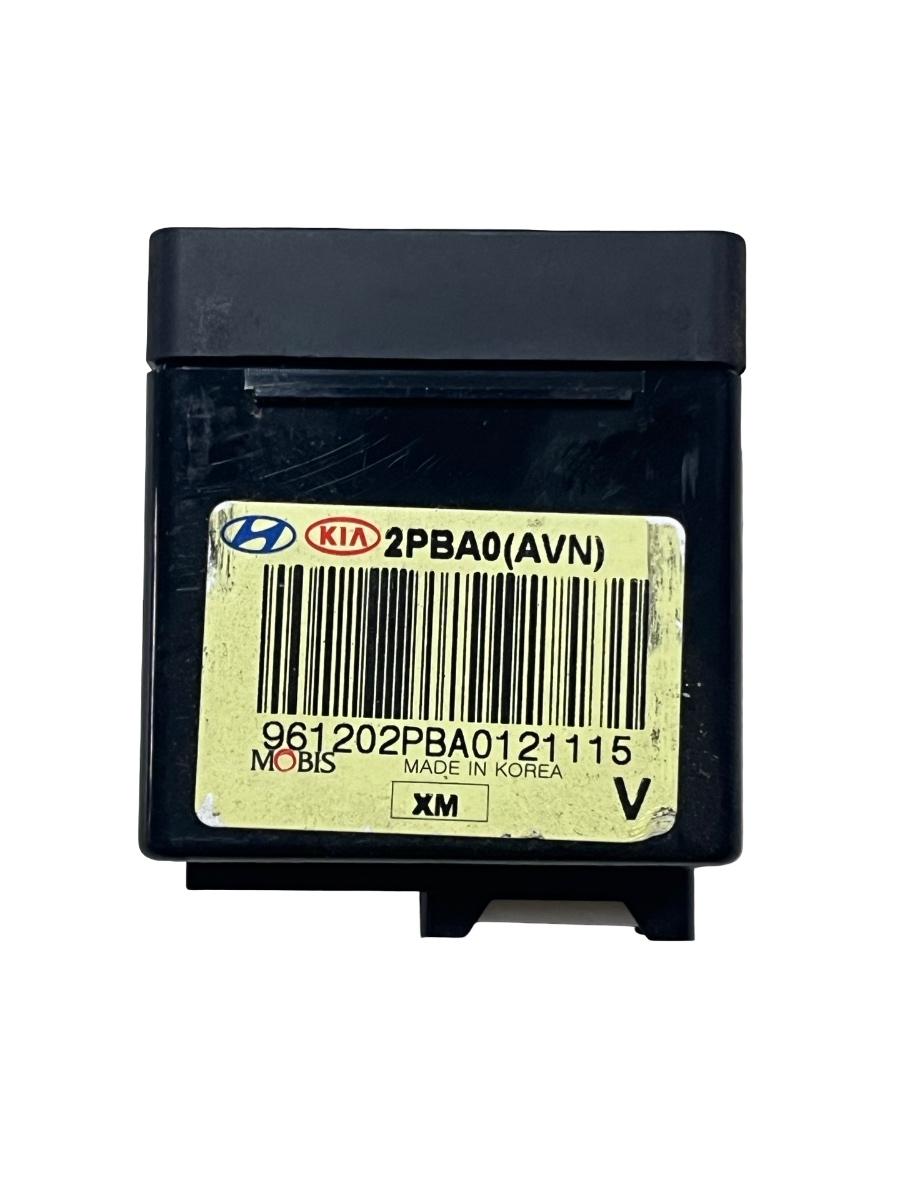Conector priza AUX/USB KIA SORENTO II XM 2009 - > 961202PBA0121115 – foto 3