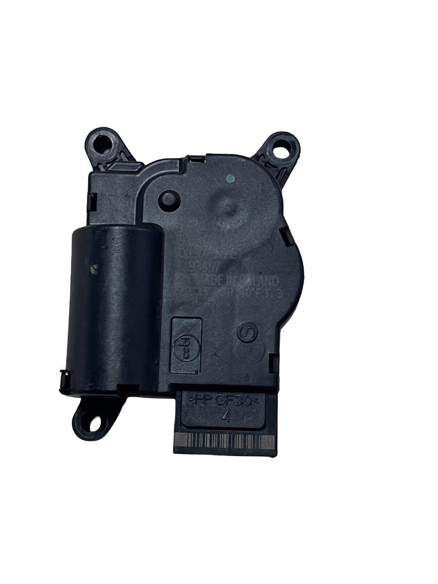 Motoras/actuator clapeta aer VOLKSWAGEN CADDY IV Box SAA, SAH 2015 - > 5Q0907511L