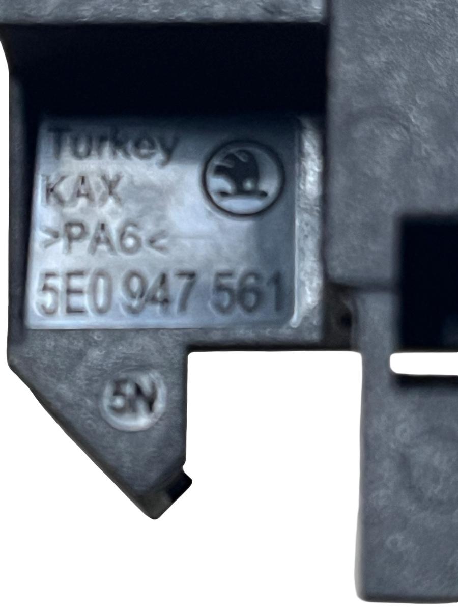 Contact lumini torpedou VOLKSWAGEN CADDY IV Box SAA, SAH 2015 - > 5E0947561 – foto 2