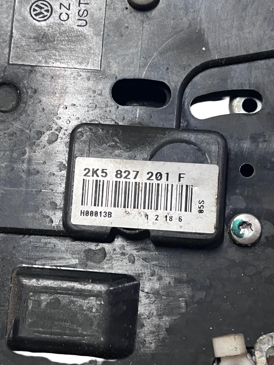 Broasca/incuietoare usa stanga spate VOLKSWAGEN CADDY IV Box SAA, SAH 2015 - > 2K5827201F – foto 3
