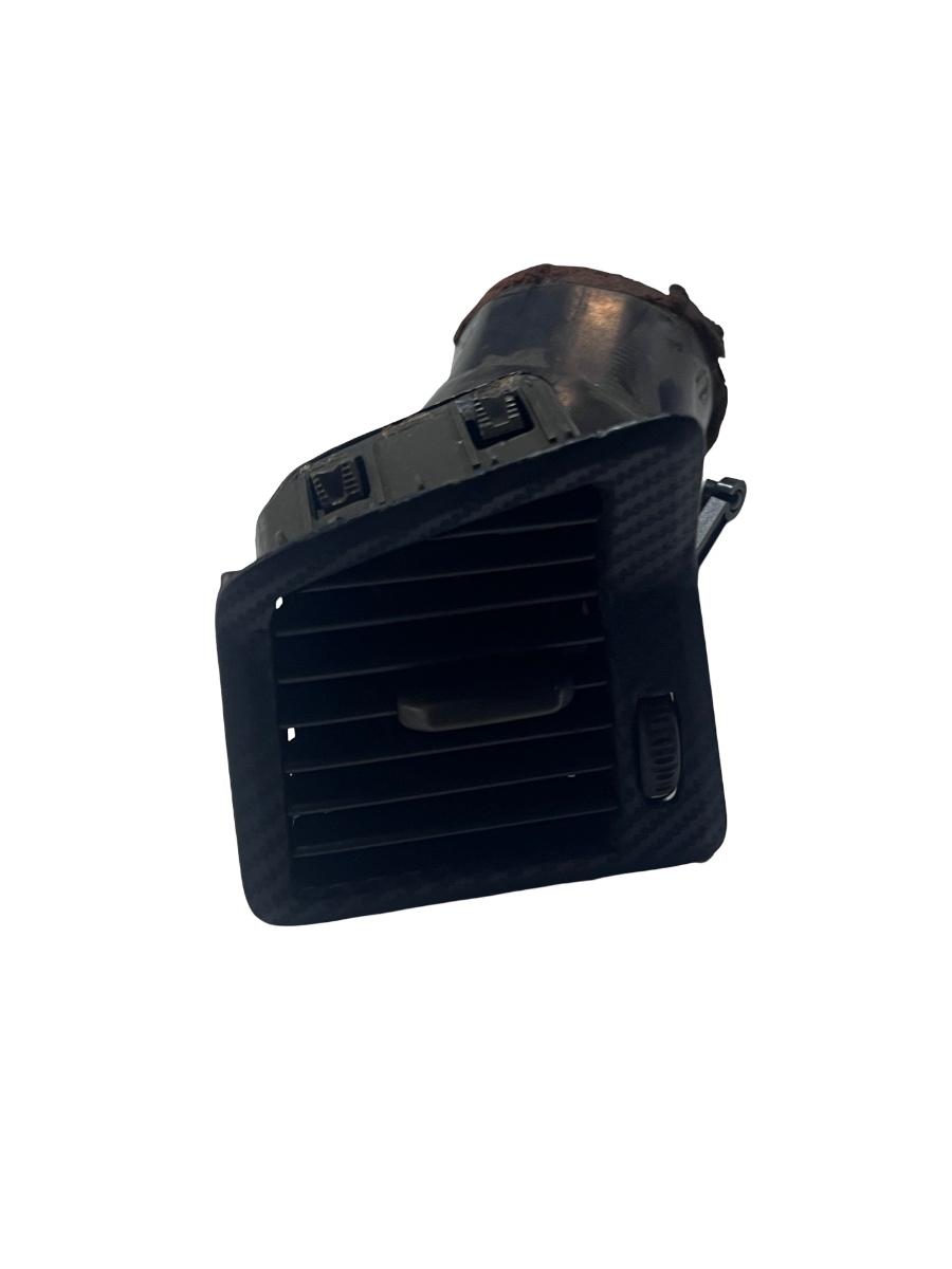 Grila de ventilatie bord  stanga fata VOLVO S60 I 384 2000 - 2010 3409373