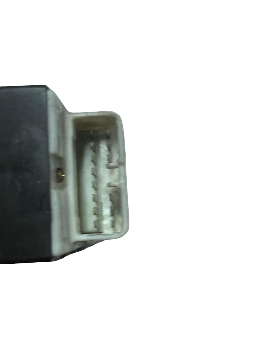 Butoane geamuri electrice stanga fata TOYOTA LAND CRUISER 90 _J9_ 1995 - > – foto 2