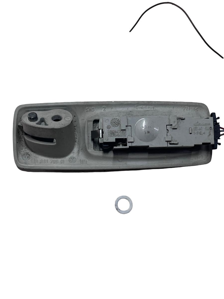 Plafoniera dreapta spate VOLKSWAGEN GOLF IV 1J1 1997 - 2007 1J9861706N – foto 2