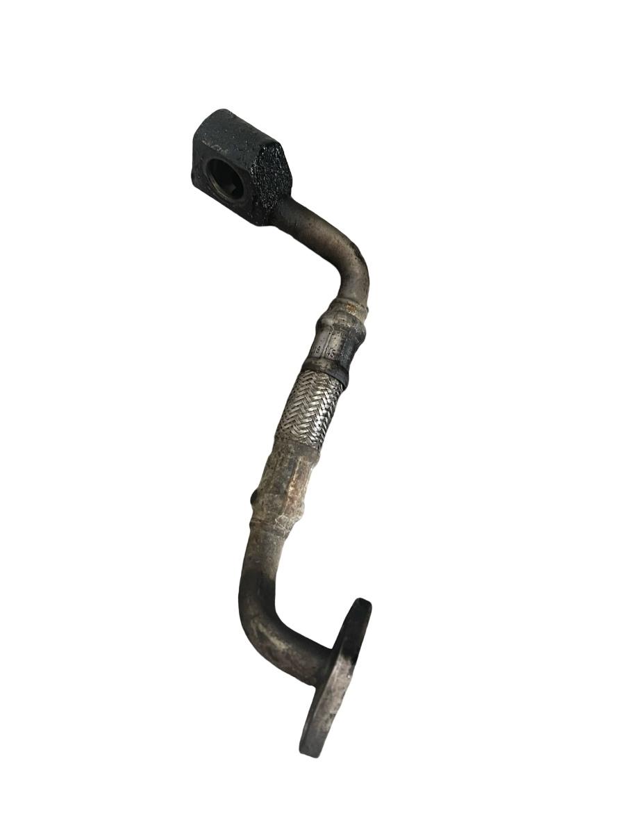 Furtun/conducta de ulei turbocompresor turbina VOLKSWAGEN PASSAT Estate 3B5 1997 - 2001 TDI AJM, ATJ 028145736T