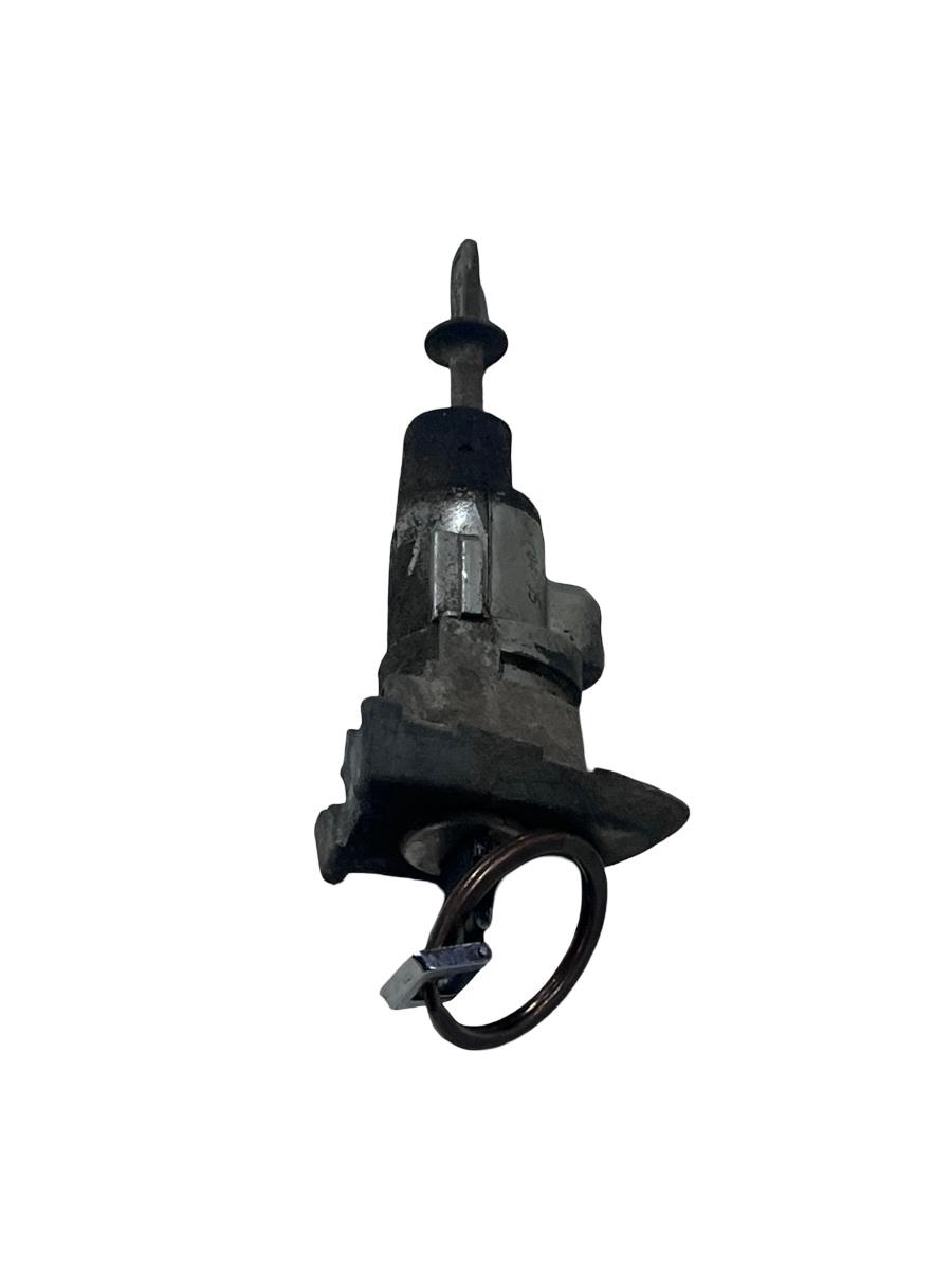 Butuc cu cheie stanga fata VOLKSWAGEN PASSAT 3C2 2005 - 2010 – foto 2