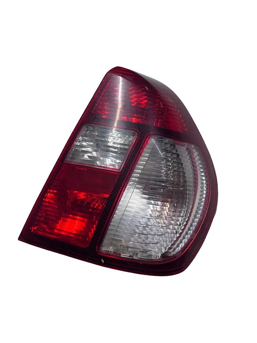 Lampa spate / Stop dreapta spate RENAULT Symbol I [ 1998 - 2008 ] ( fisura mica )