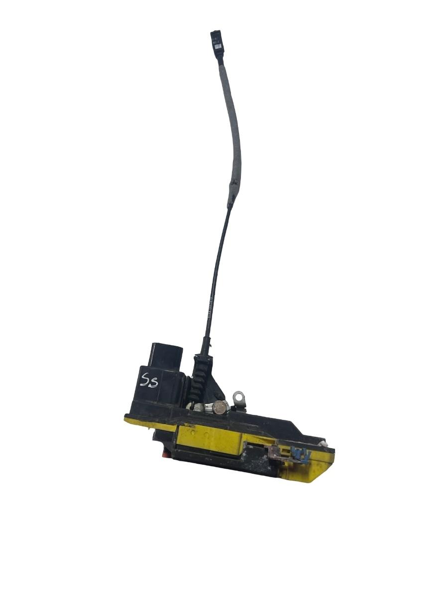 Broasca usa stanga spate VOLVO S60 I 384 2000 - 2010 30663048