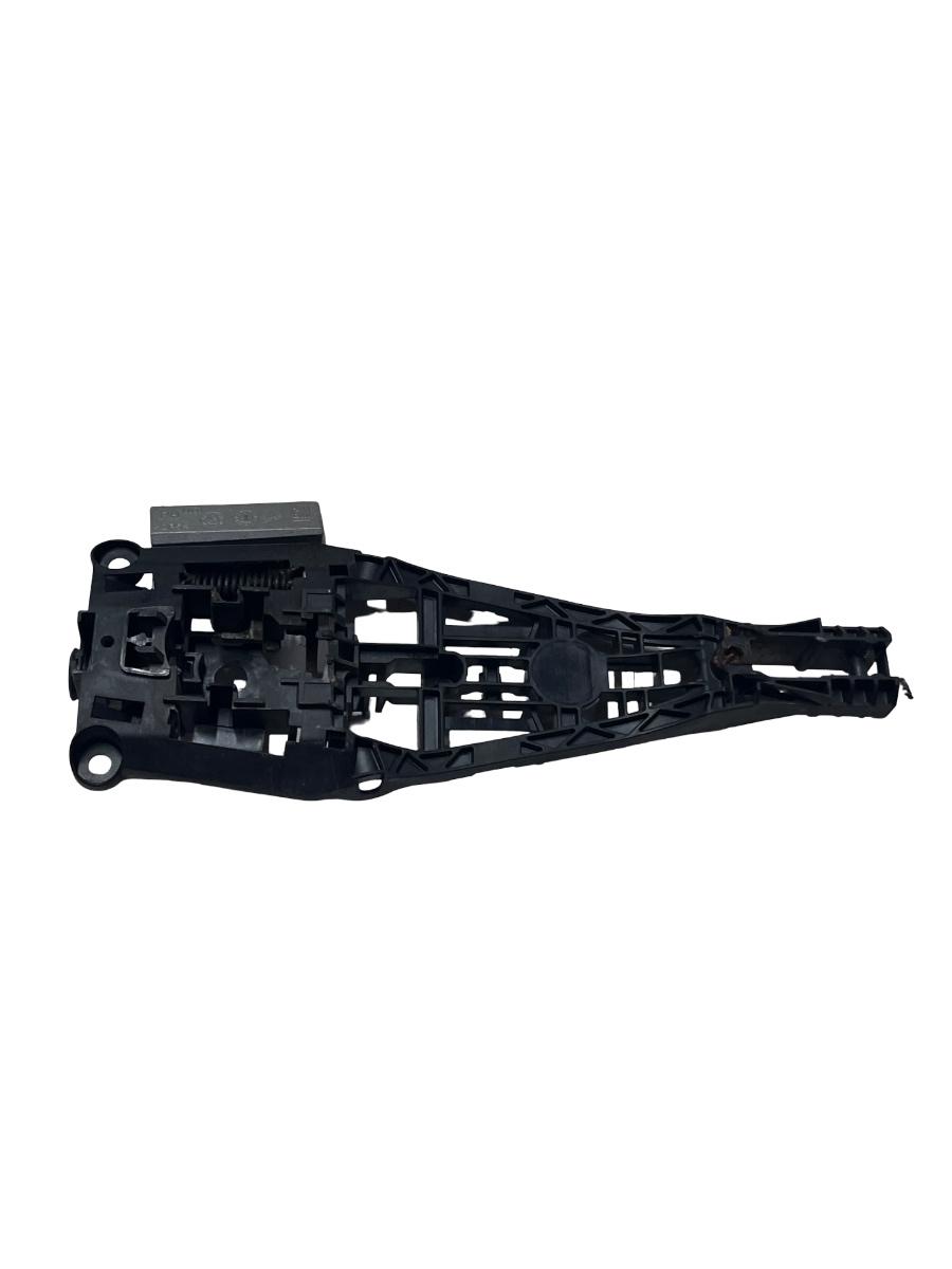 Maner/suport exterior portiera dreapta spate OPEL INSIGNIA A Break Country Tourer G09 2008 - 2017
