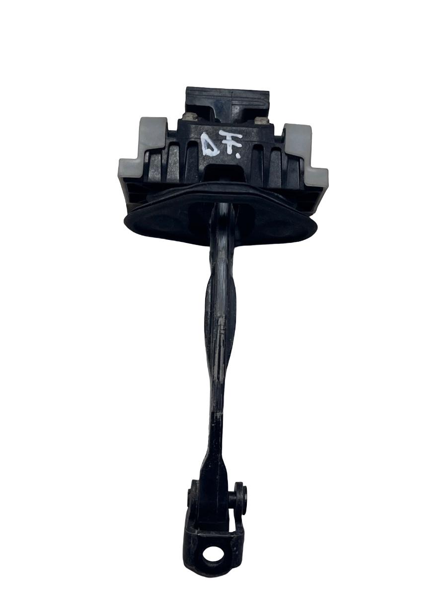 Opritor portiera dreapta fata OPEL INSIGNIA A Break Country Tourer G09 2008 - 2017 13229021