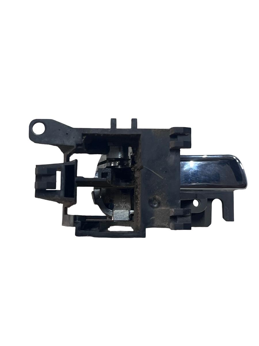 Maner interior portiera dreapta spate NISSAN PATHFINDER III R51 2005 -> – foto 2