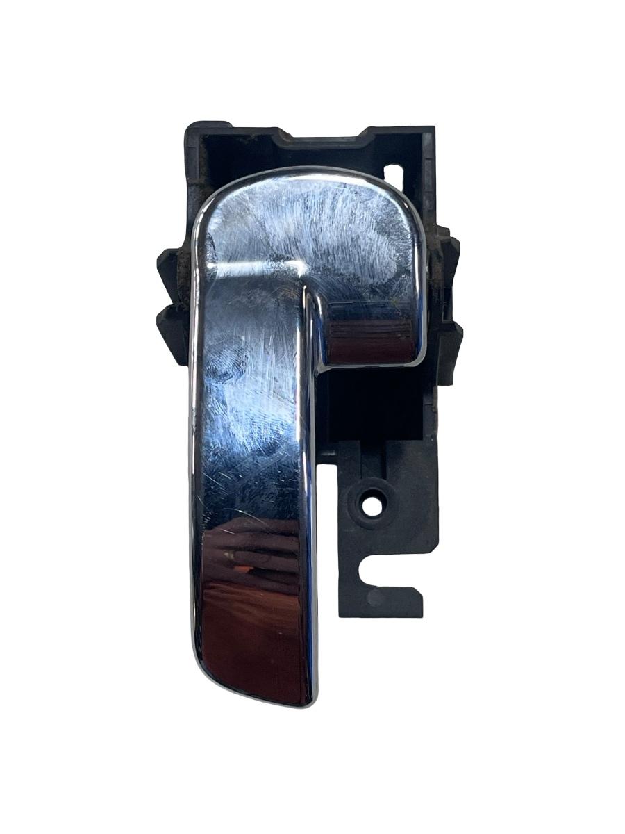 Maner interior portiera dreapta spate NISSAN PATHFINDER III R51 2005 -> – foto 3