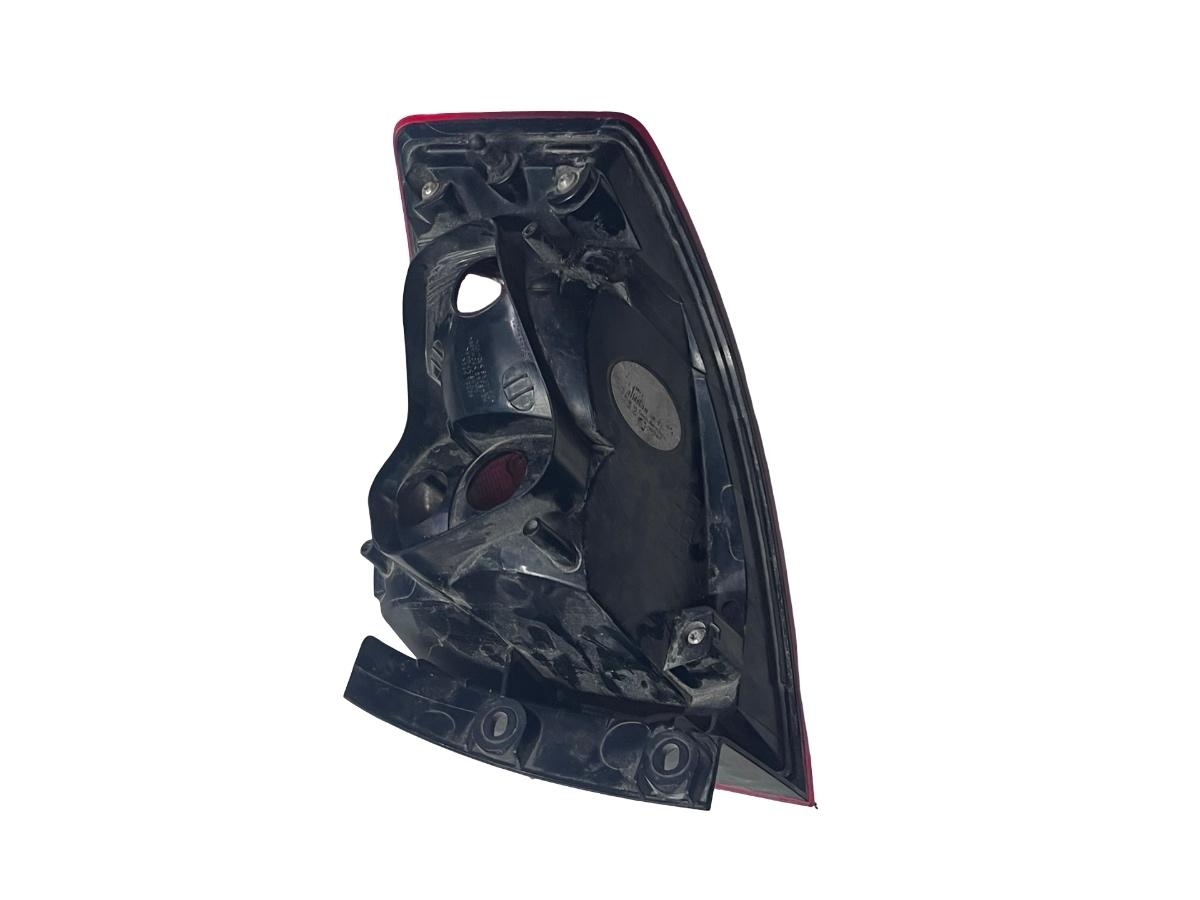 Lampa spate / Stop stanga spate SEAT TOLEDO IV KG3 2012 -> ( Un component rupt ) – foto 2