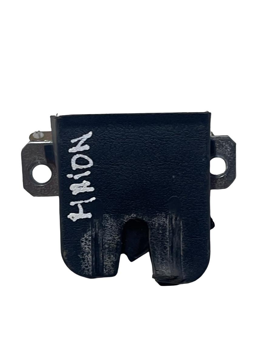 Broasca hayon/portbagaj VOLKSWAGEN POLO 9N_ 2001 - 2012 6Q6327505B