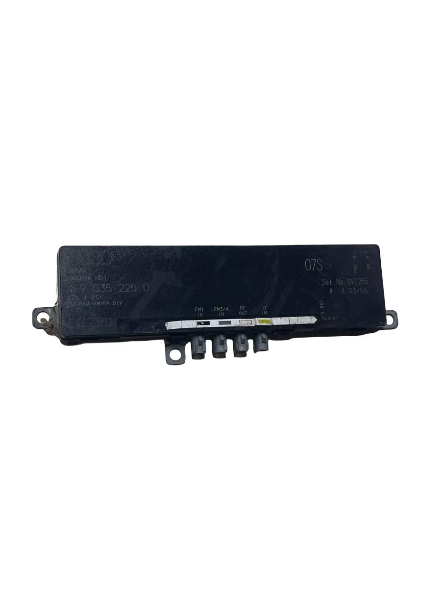 Amplificator semnal antena AUDI A6/S6 III Saloon 4F2, C6 2004 - 2011 4F9035225D