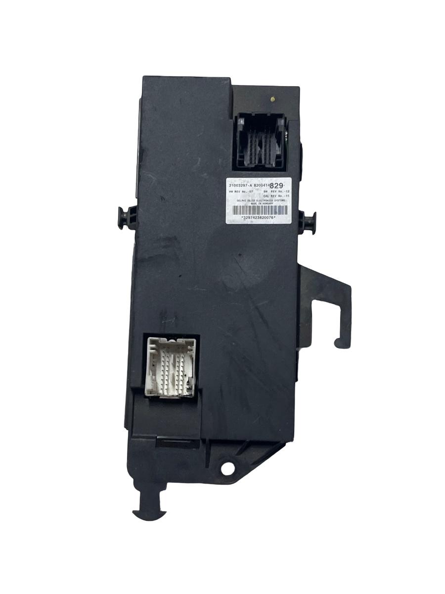 Modul de confort RENAULT ESPACE IV JK0/1_ 2002 -> 8200414829