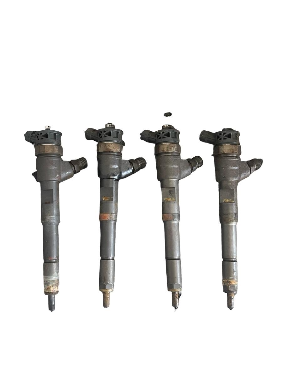Set injectoare combustibil DACIA DOKKER 2012 -> 1.5 dCi K9K 612 H8201108033