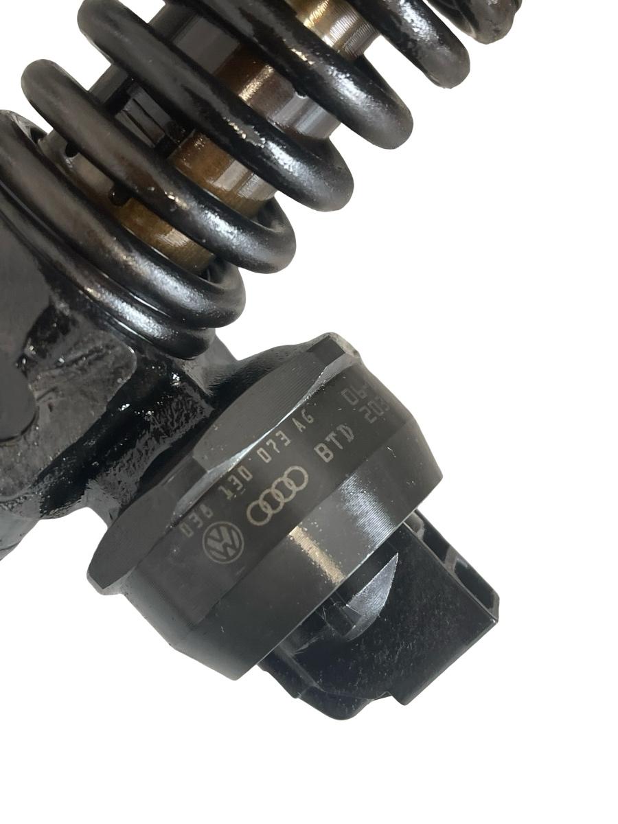 Set injectoare combustibil SEAT ALTEA 5P1 2004 -> 1.9 TDI BXE 038130073AG – foto 2