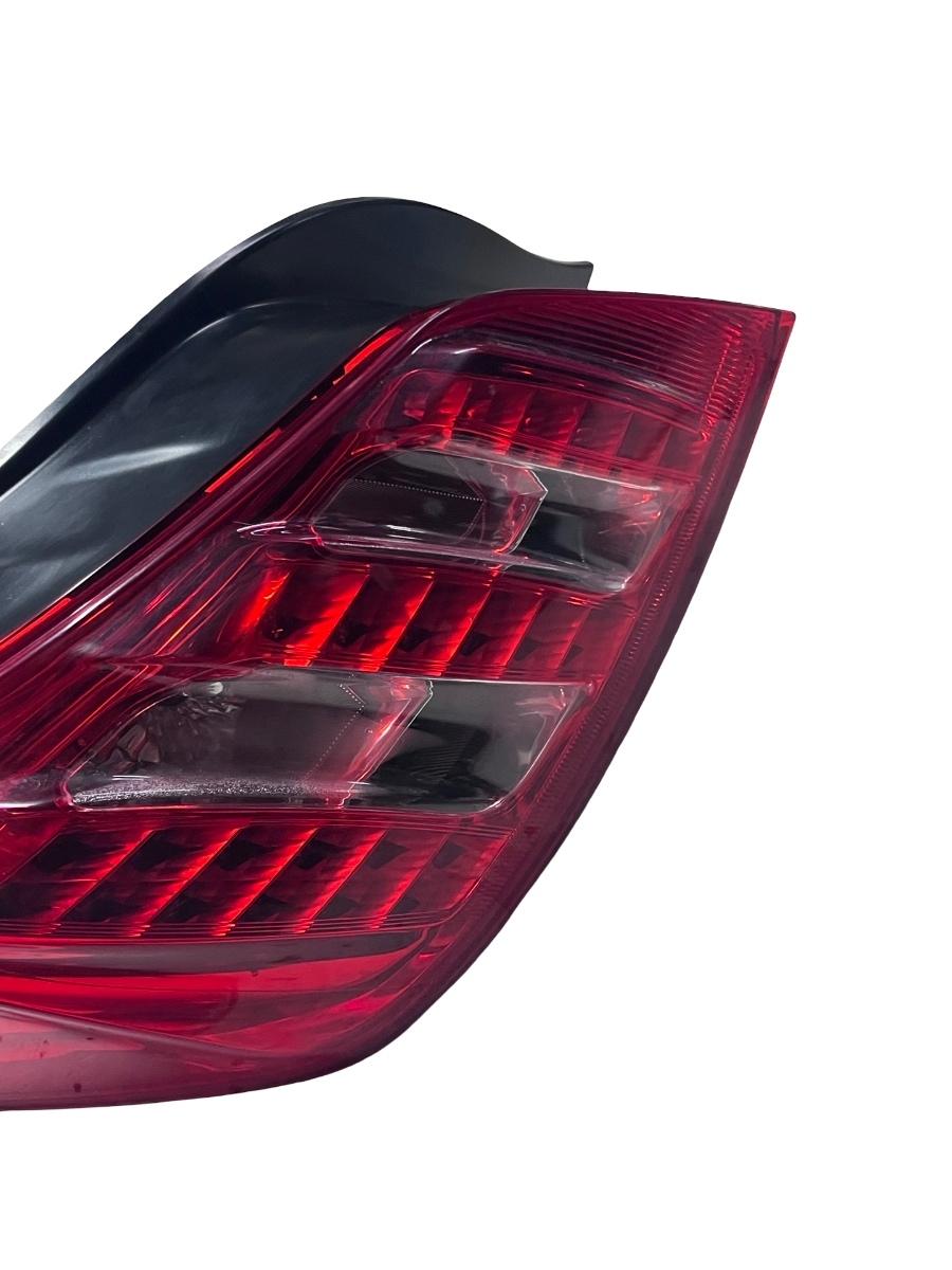 Lampa spate / Stop stanga spate PEUGEOT 508 Berlina 8D_ 2010 -> 9686293780A – foto 3