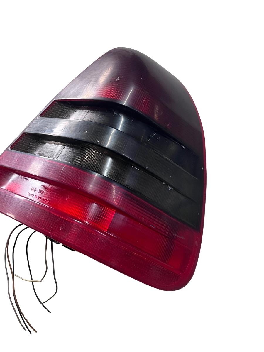 Lampa spate / Stop dreapta spate MERCEDES-BENZ C-CLASS W202 1993 - 2000 2028203664 – foto 3