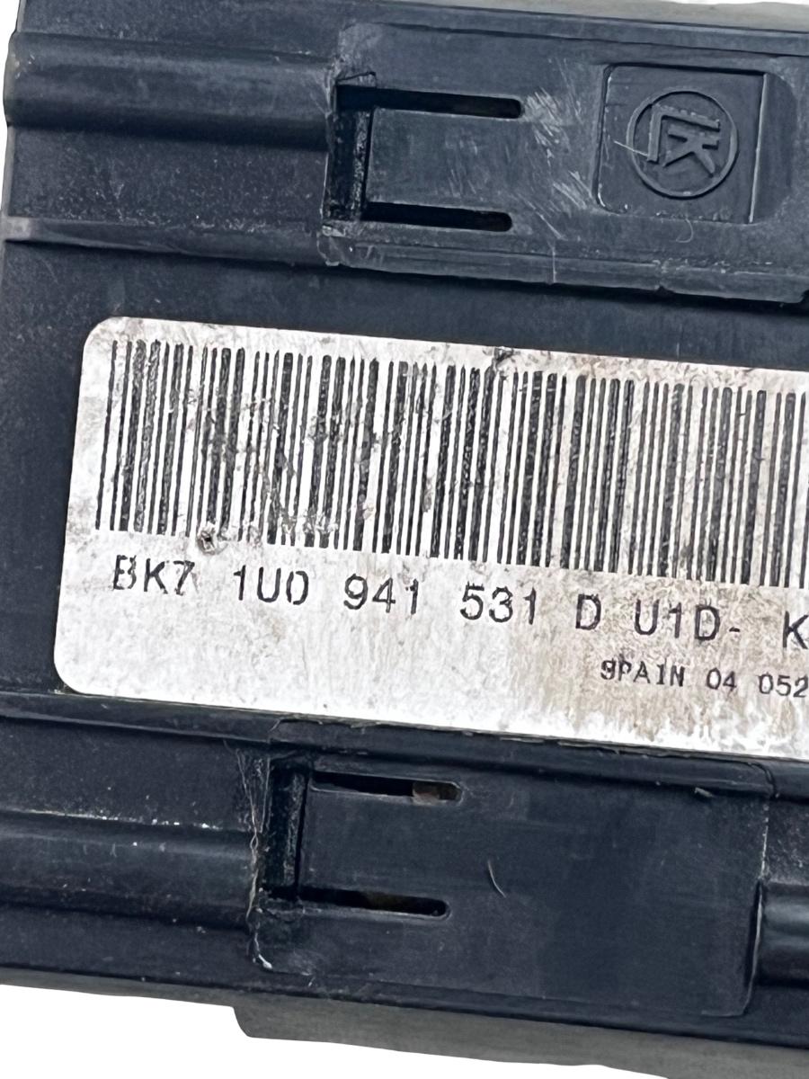 Bloc lumini SKODA SUPERB 3U4 2001 - 2008 1U0941531D – foto 3