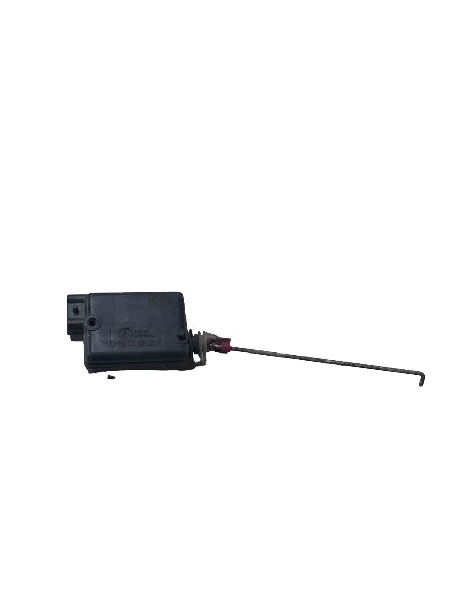 Motoras blocare usita rezervor combustibil RENAULT CLIO II BB0/1/2_, CB0/1/2_ 1998 ->