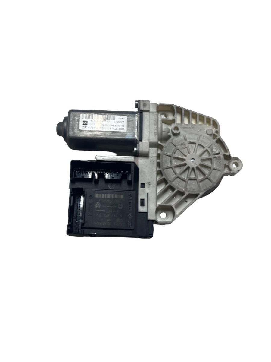 Motoras geam dreapta fata SEAT ALTEA 5P1 2004 -> 5P0837402N