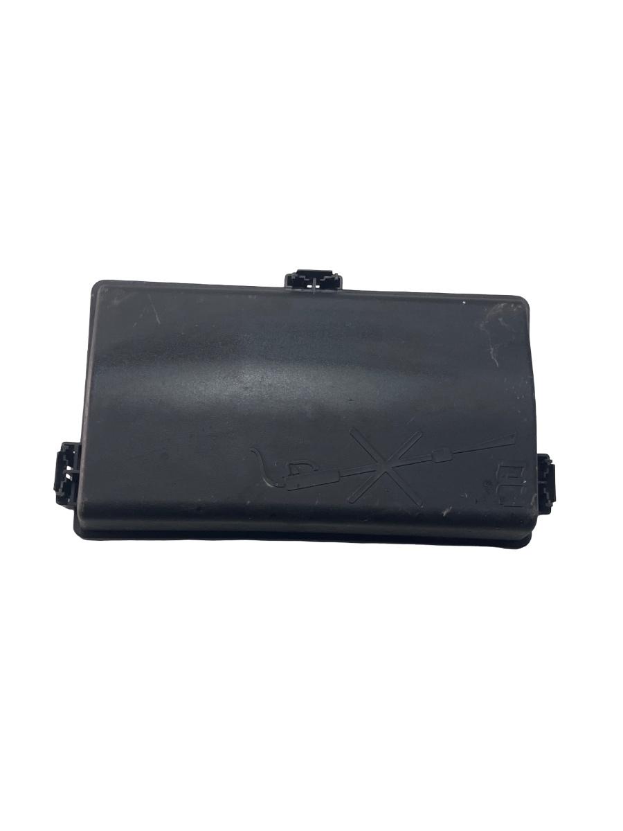 Capac panou de sigurante OPEL INSIGNIA A Country Tourer G09 2008 - 2017 2.0 CDTi A 20 DT, A 20 DTJ 13222784