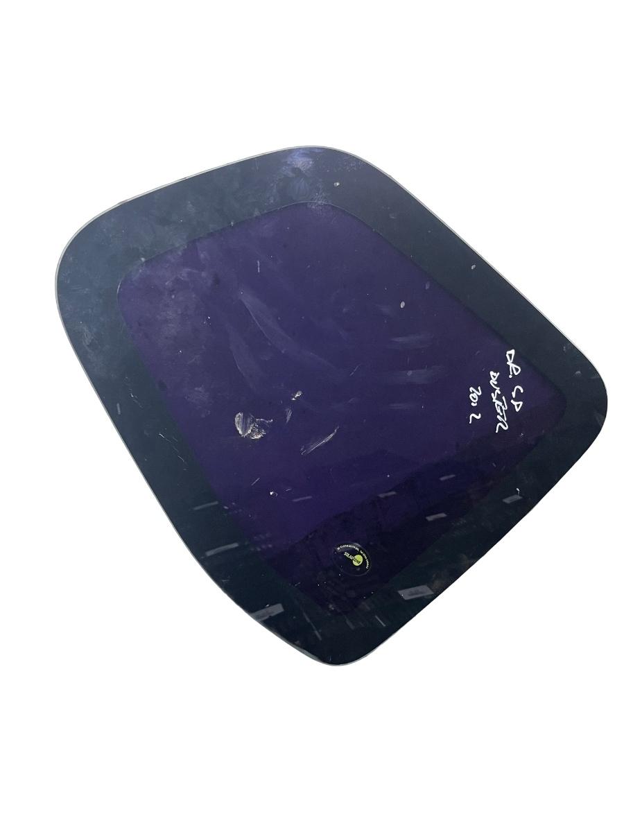 Geam fix dreapta spate DACIA DUSTER 2010 ->