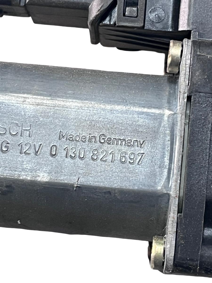 Motoras geam stanga spate VOLKSWAGEN PASSAT 3B2 1996 - 2001 0130821697 – foto 3