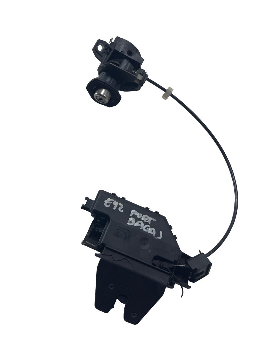 Broasca haion + butuc BMW 3 V Coupe E92 2005 - 2013 8196401