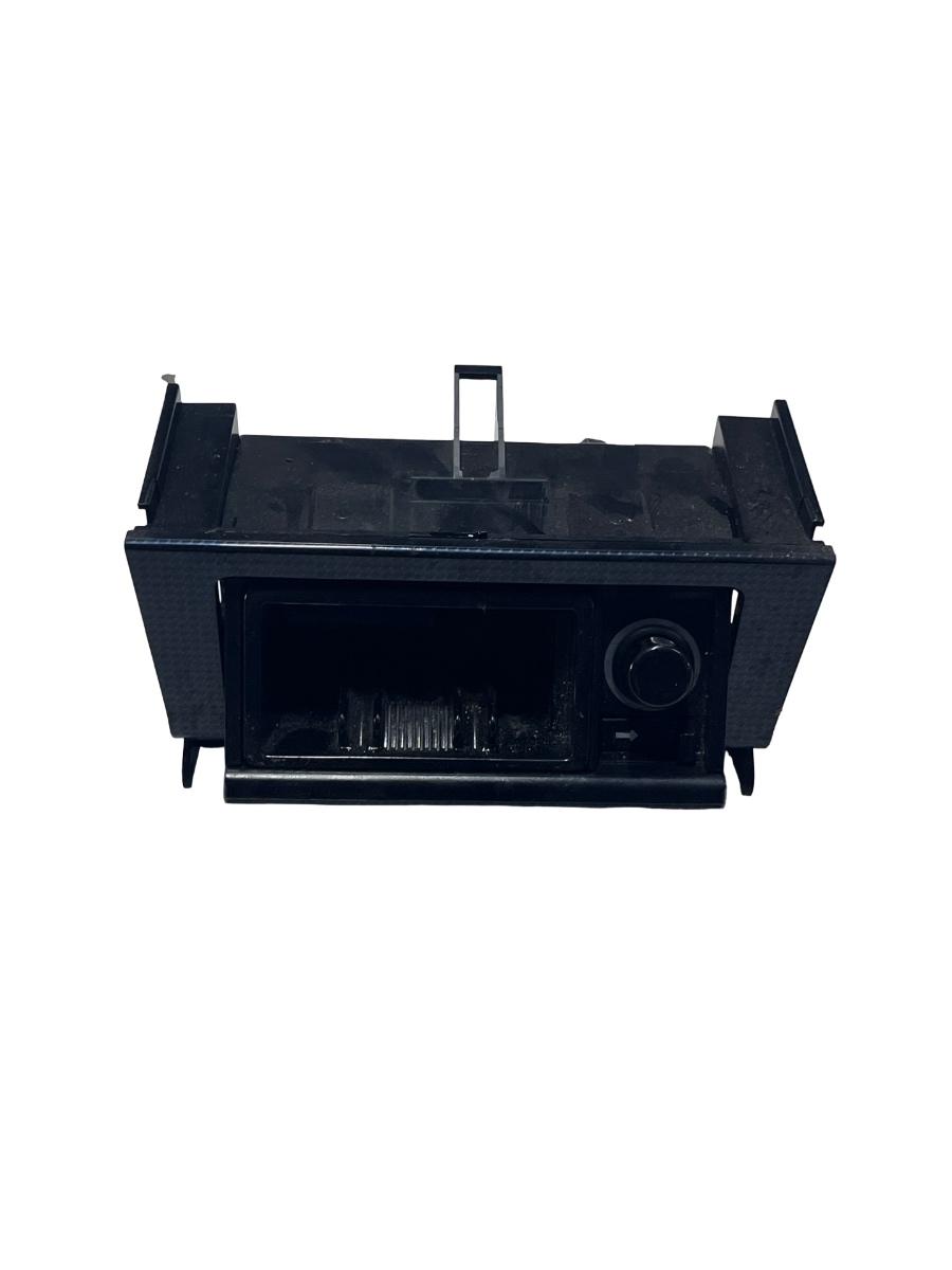 Scrumiera (fata) MERCEDES-BENZ C-CLASS W202 1993 - 2000