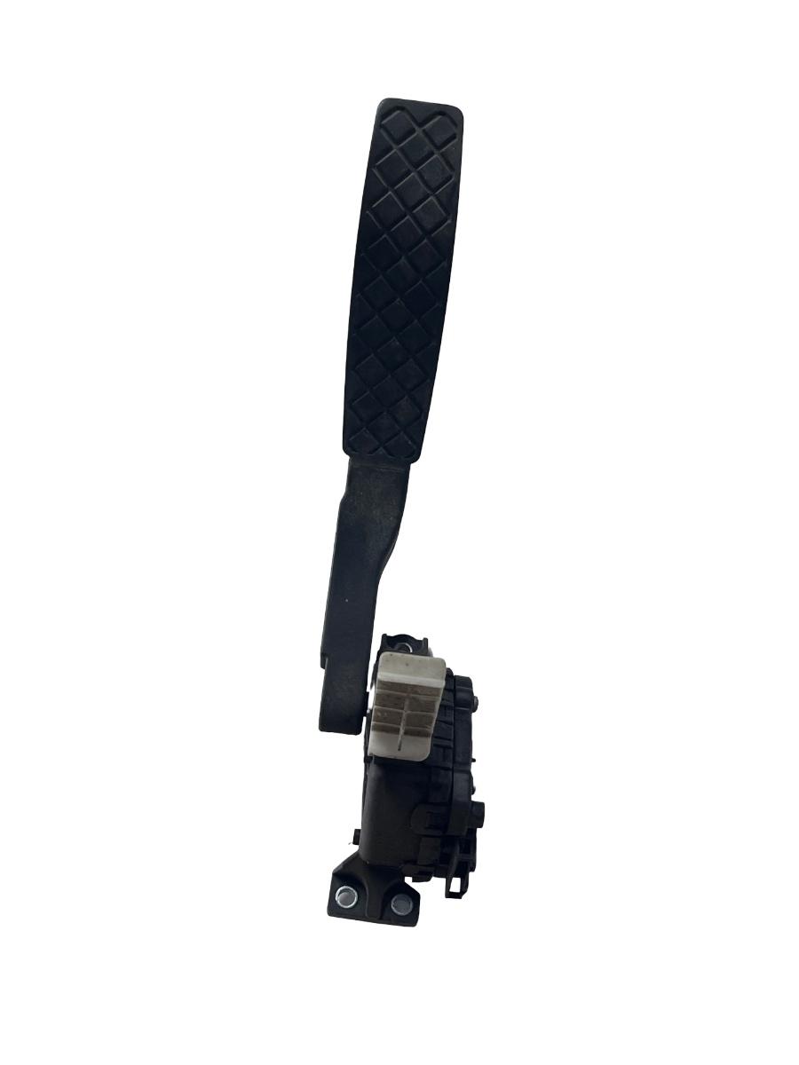 Pedala de acceleratie AUDI Q7 4LB 2006 - 2016 7L0723507B