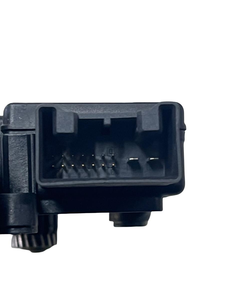 Motoras/actuator trapa AUDI Q7 4LB 2006 - 2016 4L0959591 – foto 4
