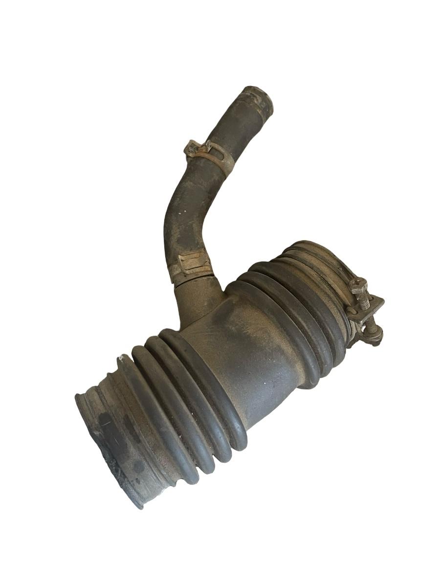 Furtun admisie aer HYUNDAI ACCENT I X-3 1994 - 2000 1.3 i 12V G4EH