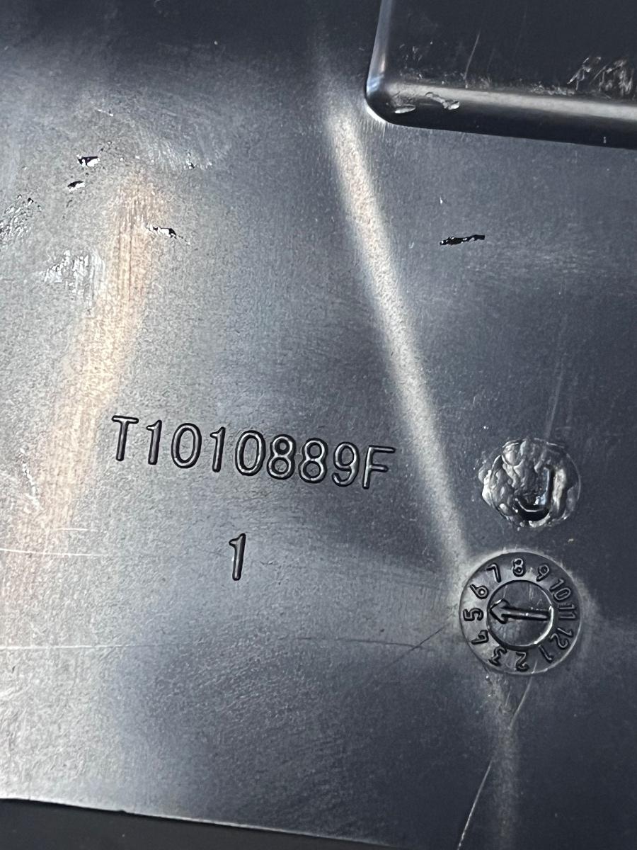 Alte piese ale panoului de bord VOLKSWAGEN TIGUAN AD1 2016 -> T1010889F – foto 2