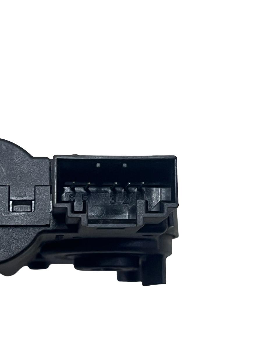 Motoras/actuator clapeta aer VOLKSWAGEN TIGUAN AD1 2016 -> 2Q0907511F